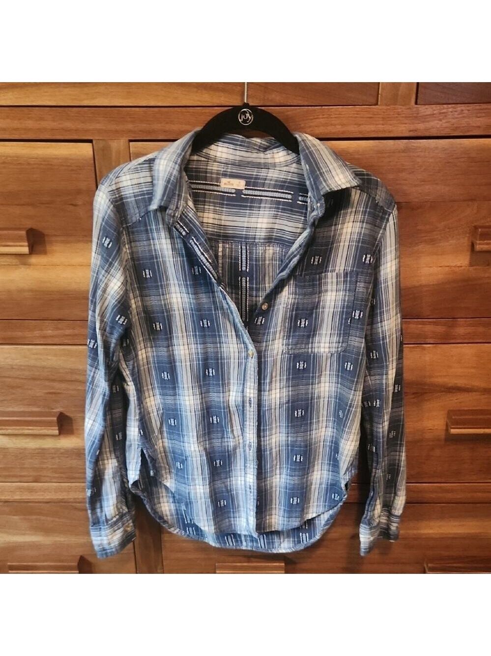 Hollister Blue and White Checkered Button Down Shirt